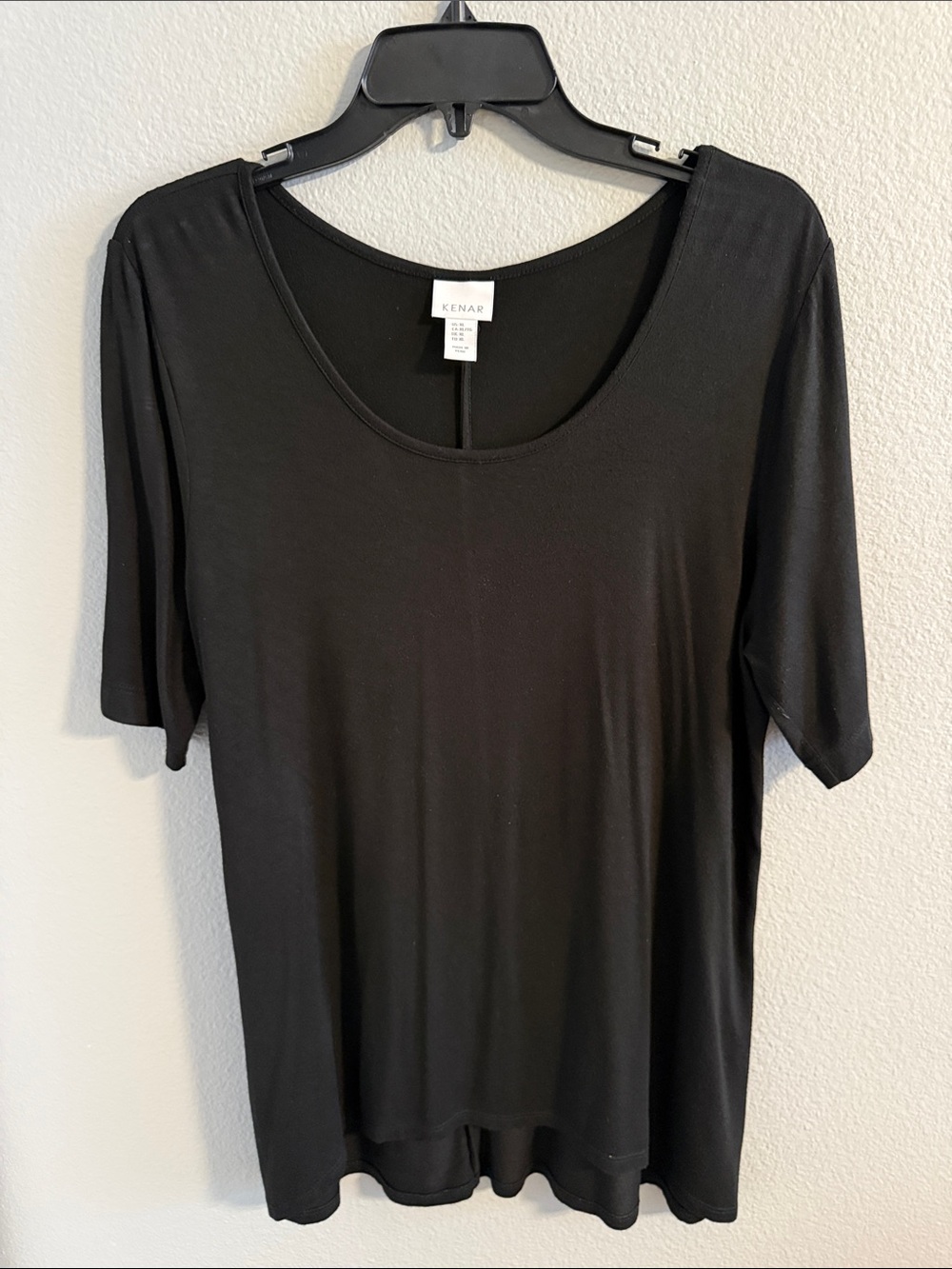 Kenar Modal Black Short Sleeve Scoop Neck Tee